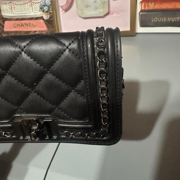 Badgley Mischka Quilted Crossbody Bag - Picture 11 of 12